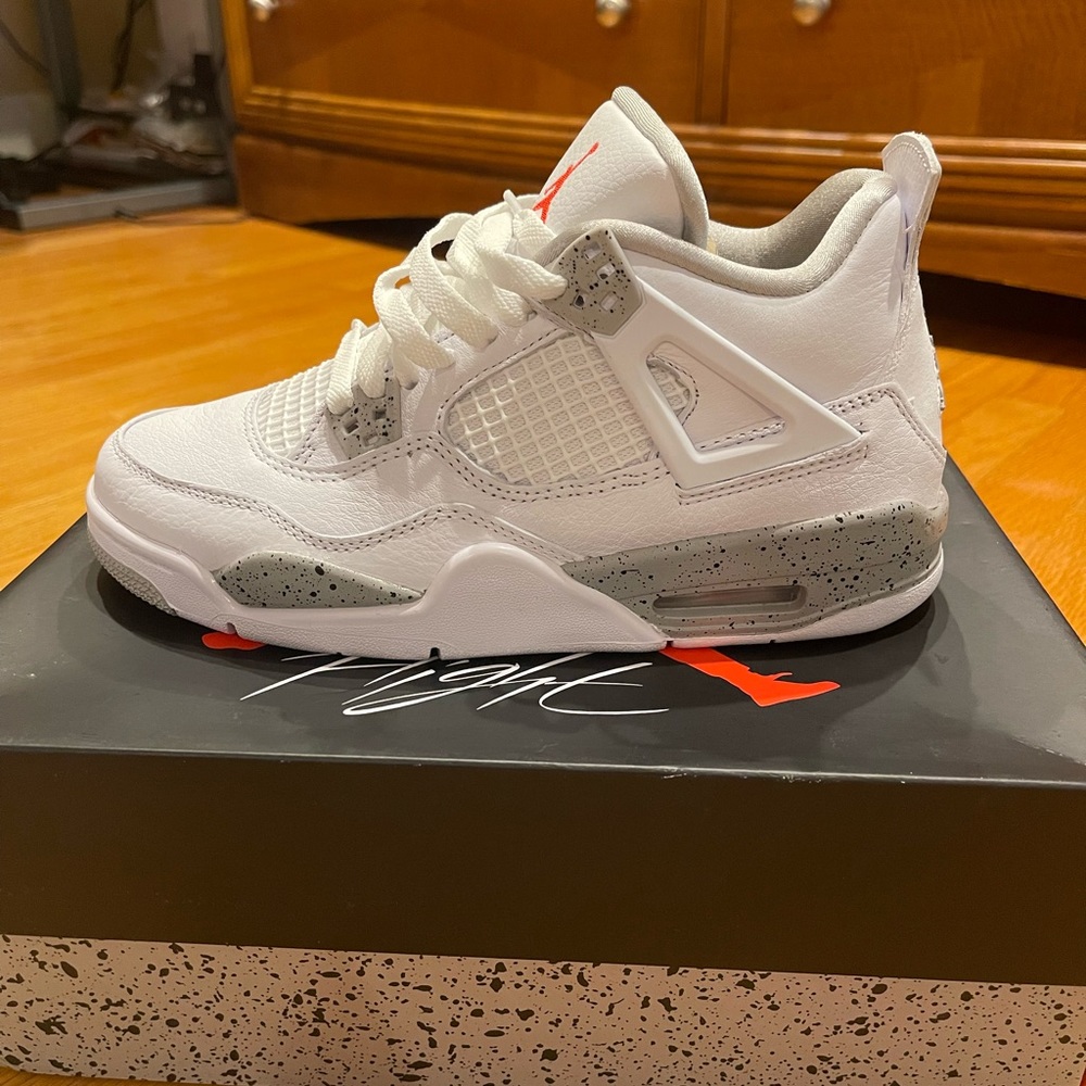 Jordan 4 Retro White Oreo